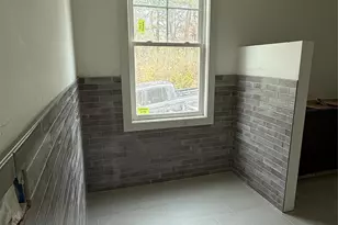 634 Hollybrook Dr, Flat Rock, NC 28731 - Photo 14