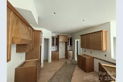 634 Hollybrook Drive, Flat Rock, NC 28731 - Photo 8