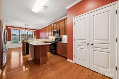 8408 Brookings Drive, Charlotte, NC 28269 - Photo 6