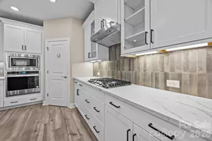 5240 Birchhill Rd, Mint Hill, NC 28227 - Photo 10