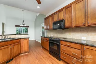 7508 Turkey Trot Drive, Stanley, NC 28164 - Photo 10