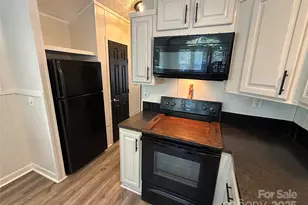 114 Meadowview Cir, New London, NC 28127 - Photo 10