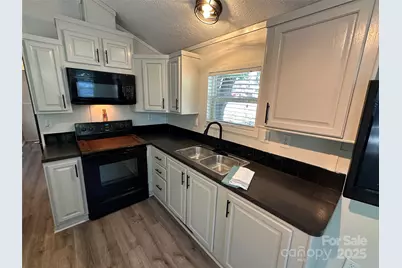 114 Meadowview Circle, New London, NC 28127 - Photo 8