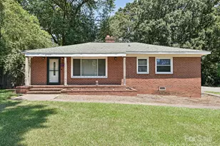 2733 Palm Ave, Charlotte, NC 28205 - Photo 2