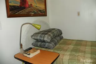 218 Cardinal Dr, New London, NC 28127 - Photo 18