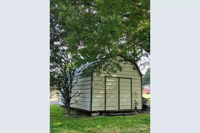 8504 Moores Chapel Road, Charlotte, NC 28214 - Photo 4