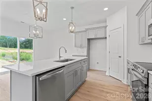 1560 Solitude Ct, Kannapolis, NC 28081 - Photo 6