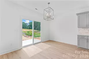 1560 Solitude Ct, Kannapolis, NC 28081 - Photo 10