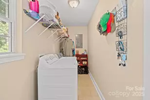 5476 Chestnut Dr, Hickory, NC 28602 - Photo 18