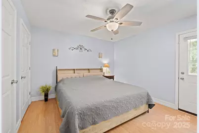 5476 Chestnut Drive, Hickory, NC 28602 - Photo 20