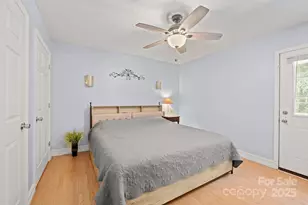 5476 Chestnut Dr, Hickory, NC 28602 - Photo 20