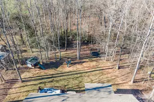 5476 Chestnut Dr, Hickory, NC 28602 - Photo 36