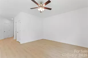 445 Contentment Ct, Kannapolis, NC 28083 - Photo 10