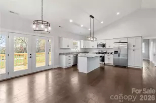 60 Gin's Ln, Mars Hill, NC 28754 - Photo 14