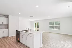 828 N Naughton St, Chester, SC 29706 - Photo 8