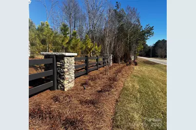 832 N Naughton Street, Chester, SC 29706 - Photo 26