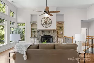 8623 Island Point Rd, Charlotte, NC 28278 - Photo 10