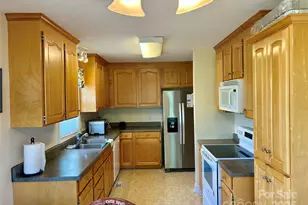 215 Autumn Chapel Dr, Salisbury, NC 28147 - Photo 8