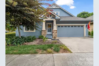 27 Gray Wolf Lane, Hendersonville, NC 28792 - Photo 2