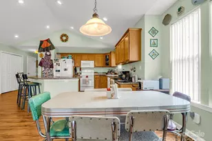 27 Gray Wolf Ln, Hendersonville, NC 28792 - Photo 12