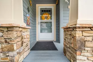 27 Gray Wolf Ln, Hendersonville, NC 28792 - Photo 6