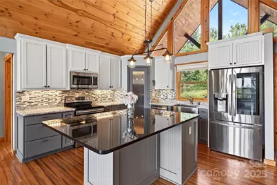 26 Lakeview Trail, Nebo, NC 28761 - Photo 16