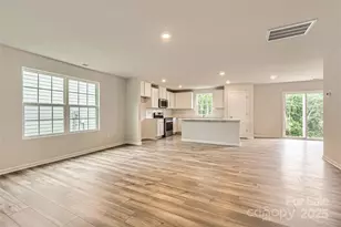 1902 Old Ormand Ln, Bessemer City, NC 28016 - Photo 4