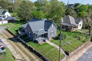 71 14th St SE, Hickory, NC 28602 - Photo 28