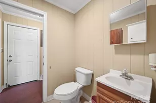 202 Greenwood Ln, Wadesboro, NC 28170 - Photo 14