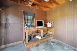 202 Greenwood Ln, Wadesboro, NC 28170 - Photo 38