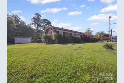 202 Greenwood Lane, Wadesboro, NC 28170 - Photo 32