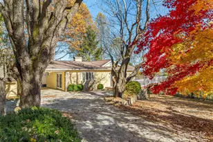 20 Fairview Heights Dr, Hendersonville, NC 28739 - Photo 4