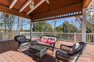20 Fairview Heights Dr, Hendersonville, NC 28739 - Photo 12