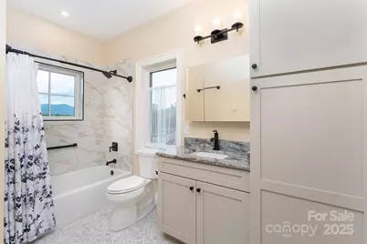 326 Golden Valley Drive, Hendersonville, NC 28792 - Photo 16