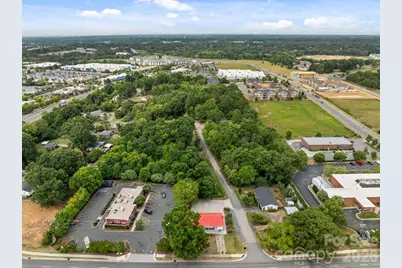 2960 Dale Earnhardt Boulevard, Kannapolis, NC 28083 - Photo 20