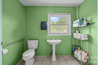 2960 Dale Earnhardt Boulevard, Kannapolis, NC 28083 - Photo 16