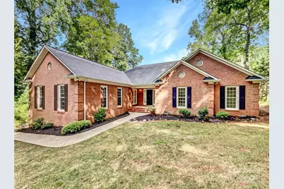 8117 Shannon Woods Lane, Matthews, NC 28104 - Photo 2