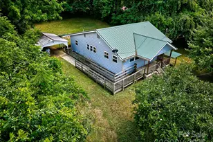 111 Kenneth Cooper Rd, Whittier, NC 28789 - Photo 20