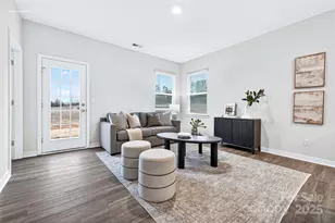 574 N Sparkleberry St, Chester, SC 29706 - Photo 6