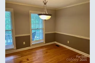 252 Deerfield Street SE, Lenoir, NC 28645 - Photo 12