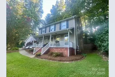 252 Deerfield Street SE, Lenoir, NC 28645 - Photo 2