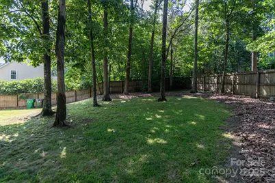 6207 Glencairn Court, Charlotte, NC 28269 - Photo 28