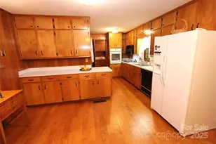 314 Moore St, Morven, NC 28119 - Photo 16