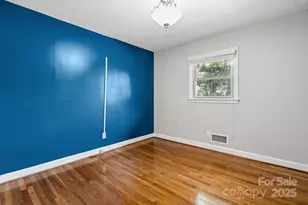 305 Ridge Dr, Mount Holly, NC 28120 - Photo 14