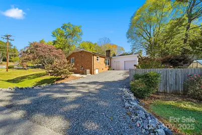 1071 12th Avenue NW, Hickory, NC 28601 - Photo 28