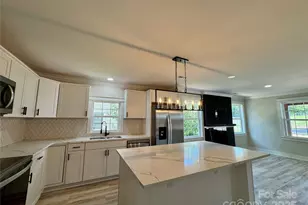 142 S Morrow Ave, Albemarle, NC 28001 - Photo 14