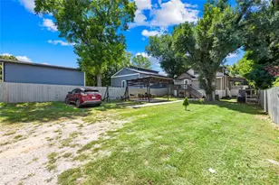 911 Wilson W Lee Blvd, Statesville, NC 28677 - Photo 32