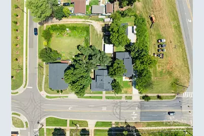 911 Wilson W Lee Boulevard, Statesville, NC 28677 - Photo 36