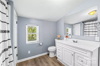 911 Wilson W Lee Boulevard, Statesville, NC 28677 - Photo 26