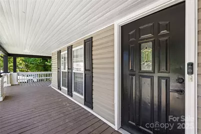 911 Wilson W Lee Boulevard, Statesville, NC 28677 - Photo 4
